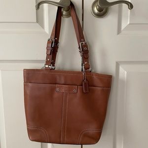 Tan Coach Tote (EUC)